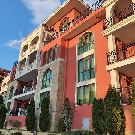 Apartamento St. George Palace Sv.vlas *